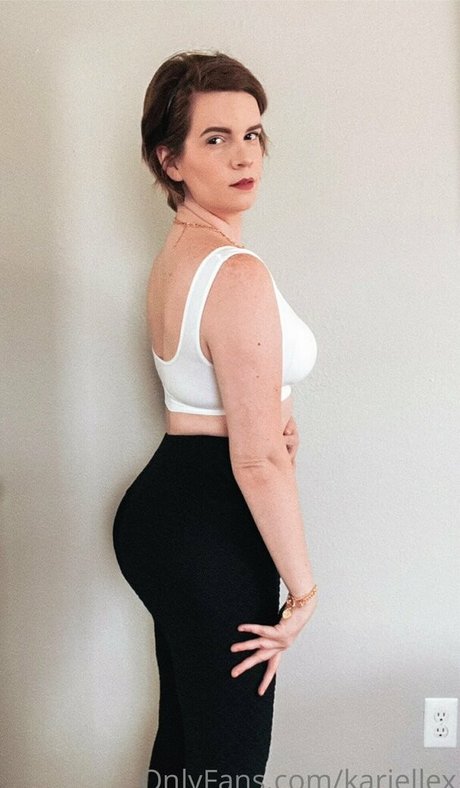 Kariellex Nackt auf OnlyFans