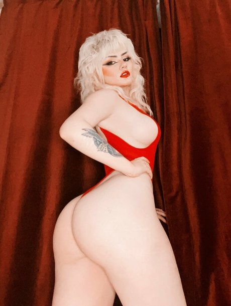 heavymetalmaniak OnlyFans Strip