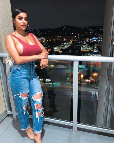 Vanessa Ann Wrigley OnlyFans Nacktbilder