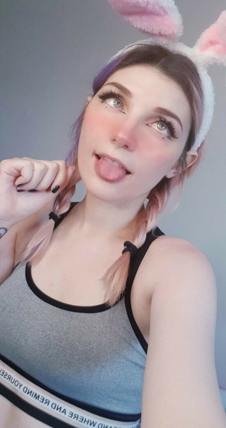 Aoi Hanna OnlyFans Nackt