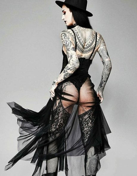 Emma Vauxdevil Nur für Fans