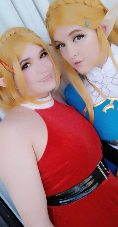 Foxy Cosplay OnlyFans Leak