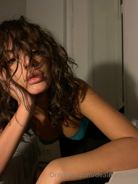 Dilnora Nacktbilder von OnlyFans