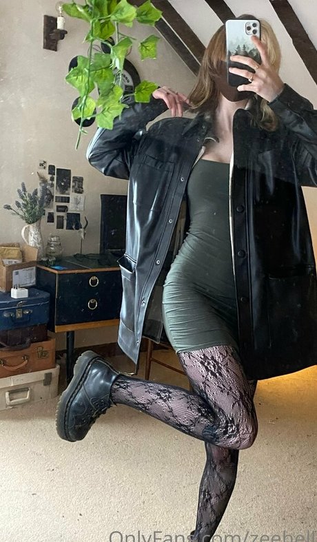 ZeeHell OnlyFans Nacktbilder geleakt