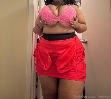 Eliyee Nacktbilder von OnlyFans geleakt