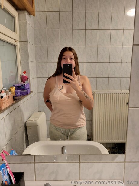 Ashley Dwm NurlyFans-Pornos