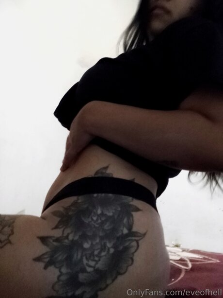 Eveofhell OnlyFans geleakte Pornografie