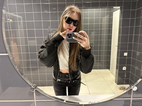 Bby Nicoletta OnlyFans Bilder