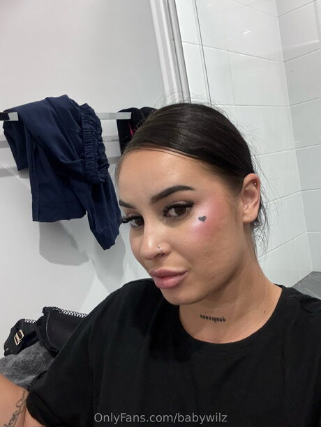 Babywilz Oben ohne OnlyFans