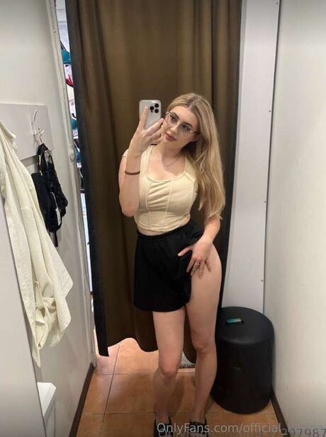 Official Karina OnlyFans XXX