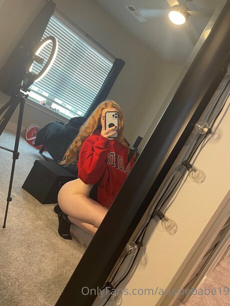 Aussiebabe19 Nacktbilder von OnlyFans