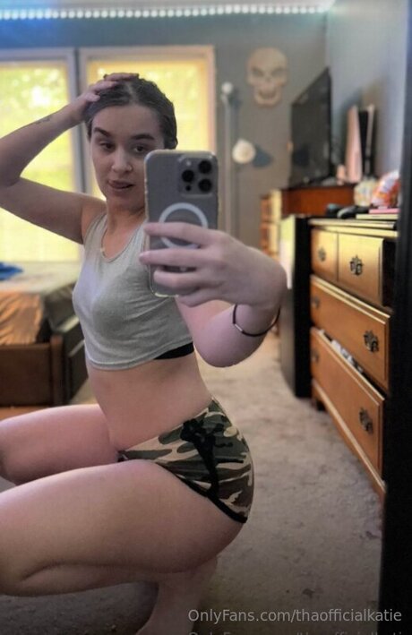 Thaofficialkatie Leaks von Nacktbildern auf OnlyFans