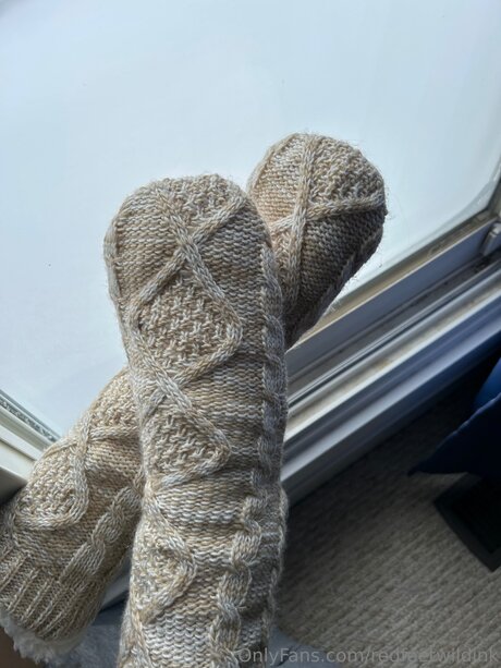 Redfeetwildink Leaked OnlyFans Bilder