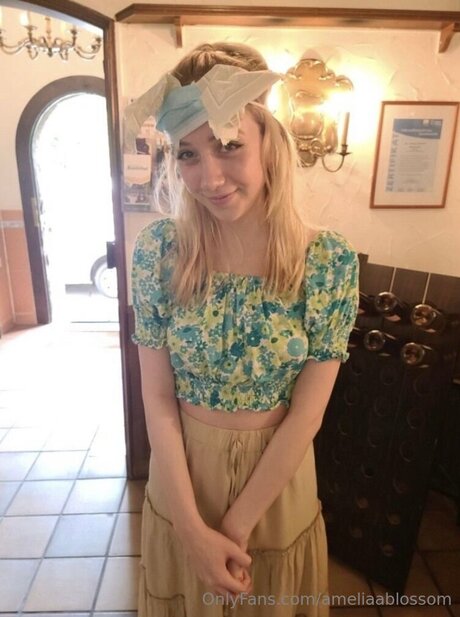 Ameliaablossom OnlyFans Fotos