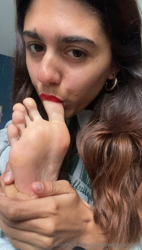 Carlasfeetfrenchgirl OnlyFans geleakte Brüste