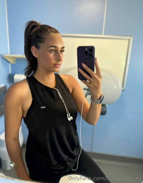 Bustybelle Xx OnlyFans Leaks Pornografie