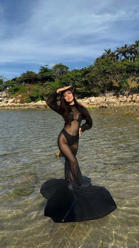 Mia Jeen Nacktbilder von OnlyFans geleakt