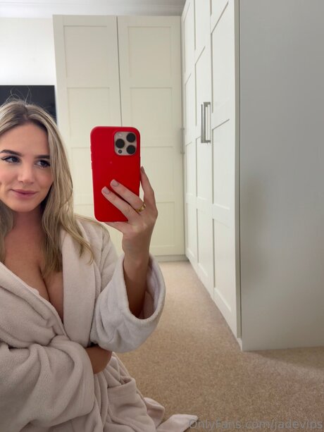 Jadevips Nacktbilder von OnlyFans geleakt