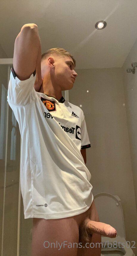 B8ts02 Neue geleakte OnlyFans-Inhalte