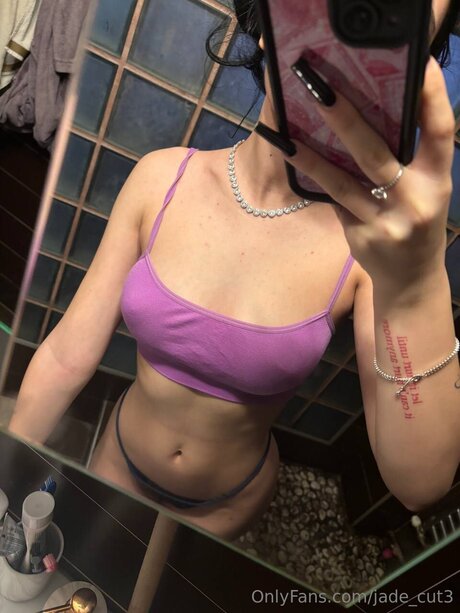 Jade Cut3 OnlyFans Leak