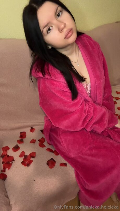 Anicka Holcicka OnlyFans Model Bilder