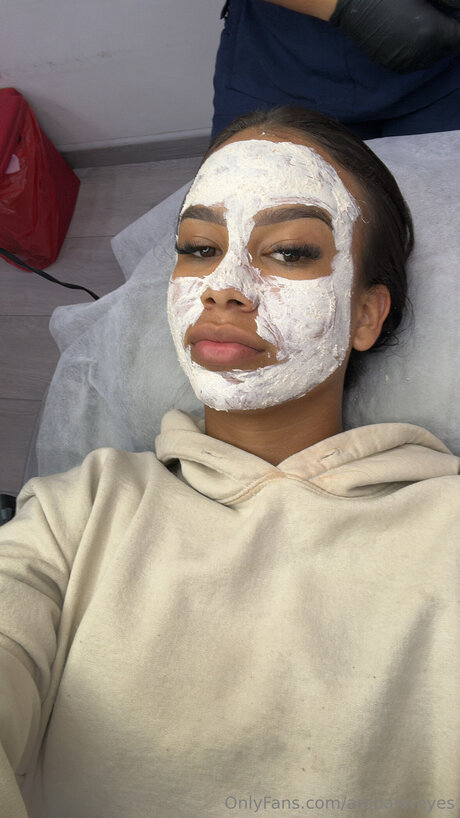 Ambarxreyes OnlyFans Inhaltstyp