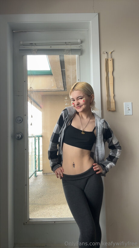 Keafywifiyfree OnlyFans Gratis-Inhalte