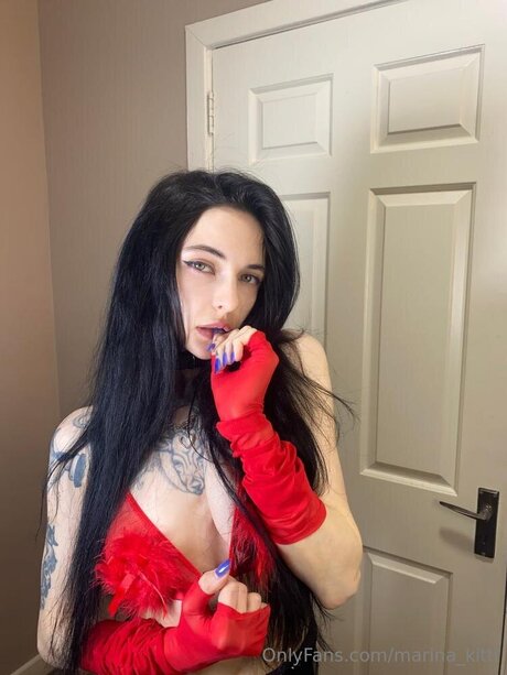 Marina Kitti OnlyFans Star