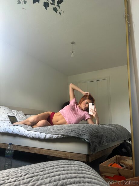 Anniecharlottefree Nacktbilder von OnlyFans