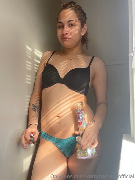 Katrynamaxxofficial Leaks von OnlyFans