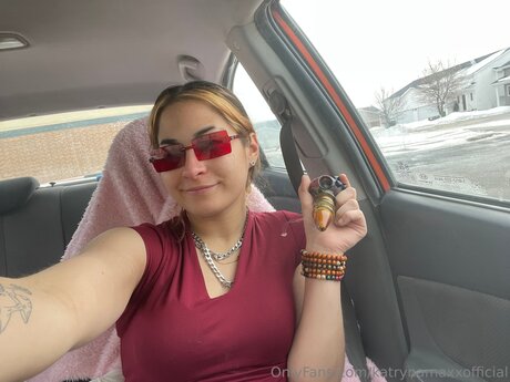 Katrynamaxxofficial Titten OnlyFans