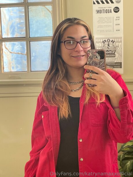 Katrynamaxxofficial Nacktbilder OnlyFans geleakt