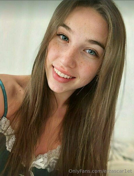 Erzascar1et OnlyFans Sex