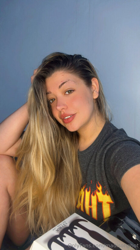 Madisonphot Nackt auf OnlyFans Leak