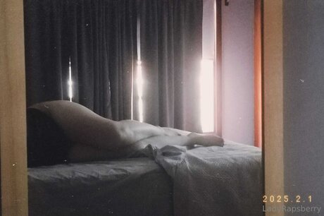 Ladyraspberry OnlyFans Bilder