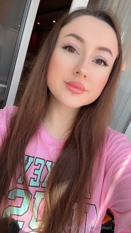 Ameli Kanari NSFW OnlyFans