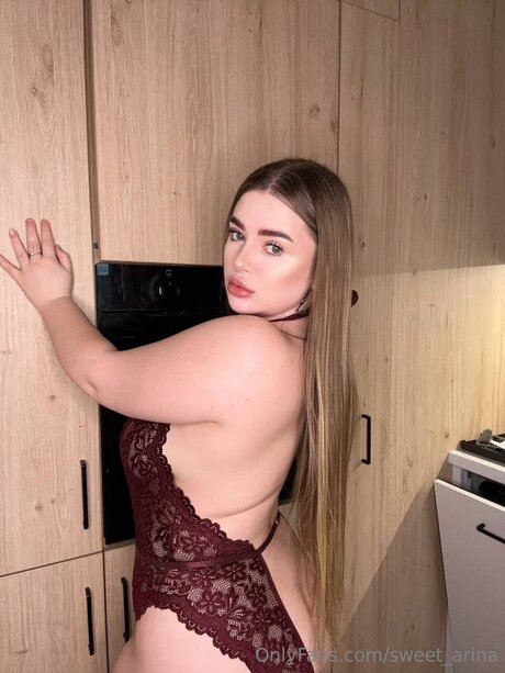 Arina Hot Nacktbilder von OnlyFans geleakt