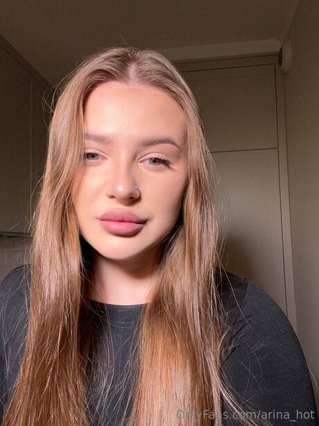 Arina Hot OnlyFans explizite Inhalte