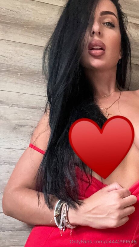 U444299636 OnlyFans Pornografie