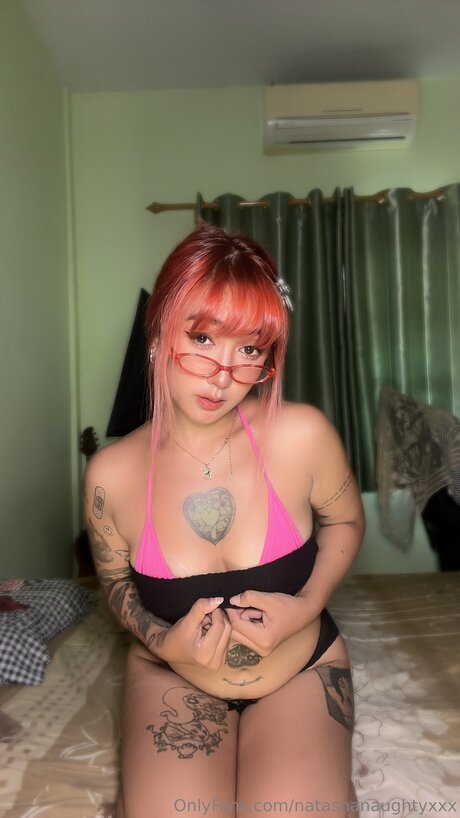 Natashanaughtyxxx OnlyFans Nacktbilder geleakt