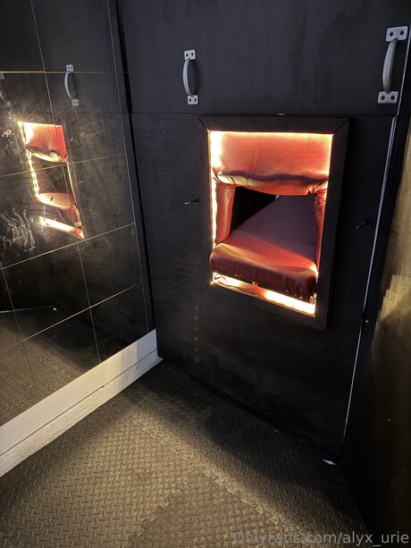 Alyx Urie Kostenloses OnlyFans