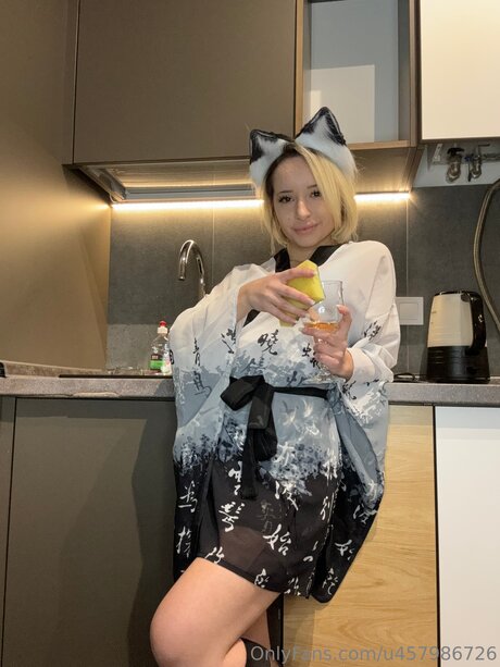 Little Evelyn Leaked OnlyFans Sex