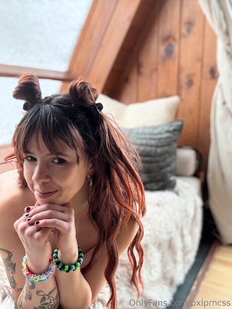 Pxlprncss Nacktbilder auf OnlyFans