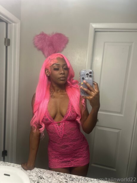 Tajinworld22 Titten OnlyFans