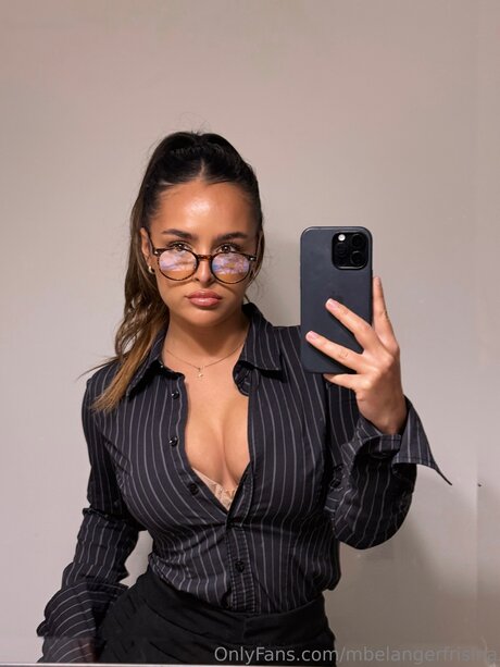 Mbelangerfrisina Nacktbilder geleakt OnlyFans Porn geleakt