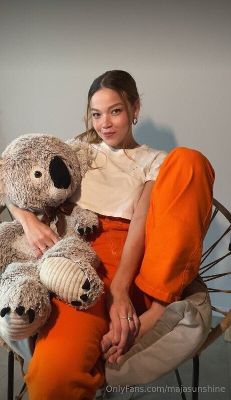 Majasunshine OnlyFans Pornografie