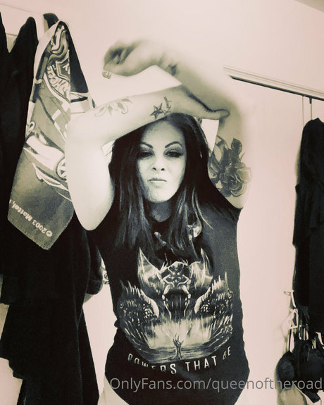 Queen of The Road OnlyFans-Leaks