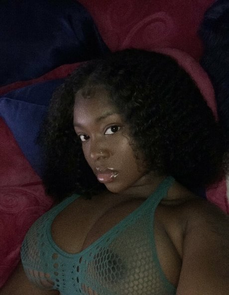 Chocolate Goddess Nacktbilder von OnlyFans