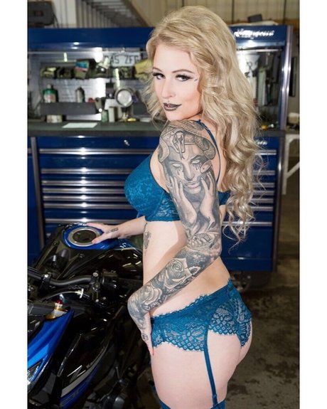 Flash Diamond Sex OnlyFans