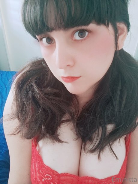 Eminitta OnlyFans Nackt Content